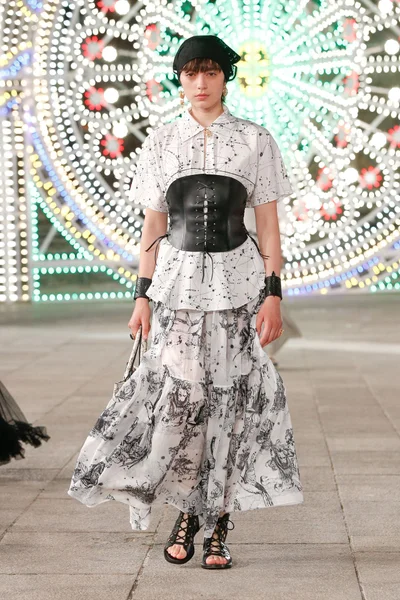 Look 62
